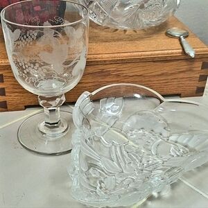 Chocolates And Wine Lead Crystal Cut Stem Lg Glass &0 Glass Frosted Etched Dish